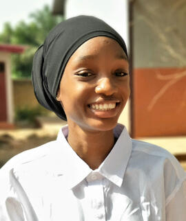 FANTA TOURÉ Je partage mes expériences dans les fermes avicoles et mes conseils pratiques chaque semaine.