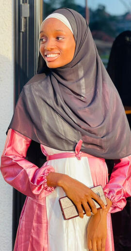 Je partage mes expériences dans les fermes avicoles et mes conseils pratiques chaque semaine.